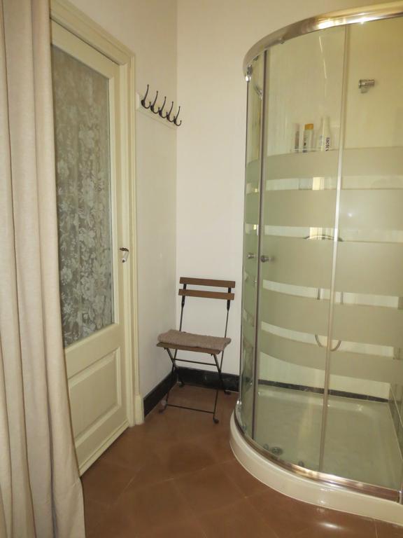 1900 B&B Terrassa Bilik gambar
